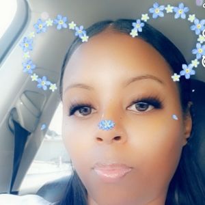 Meet your Posher, Lakisha